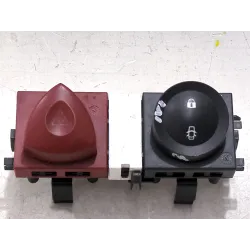 Recambio de botonera emergencia para renault megane iv sedán 1.3 tce 140 (lvnb) referencia OEM IAM 8200095493 88040003  