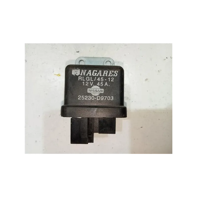 Recambio de caja precalentamiento para nissan patrol (k/w 160)(08.1980) 2.7 d referencia OEM IAM 25230D9703  