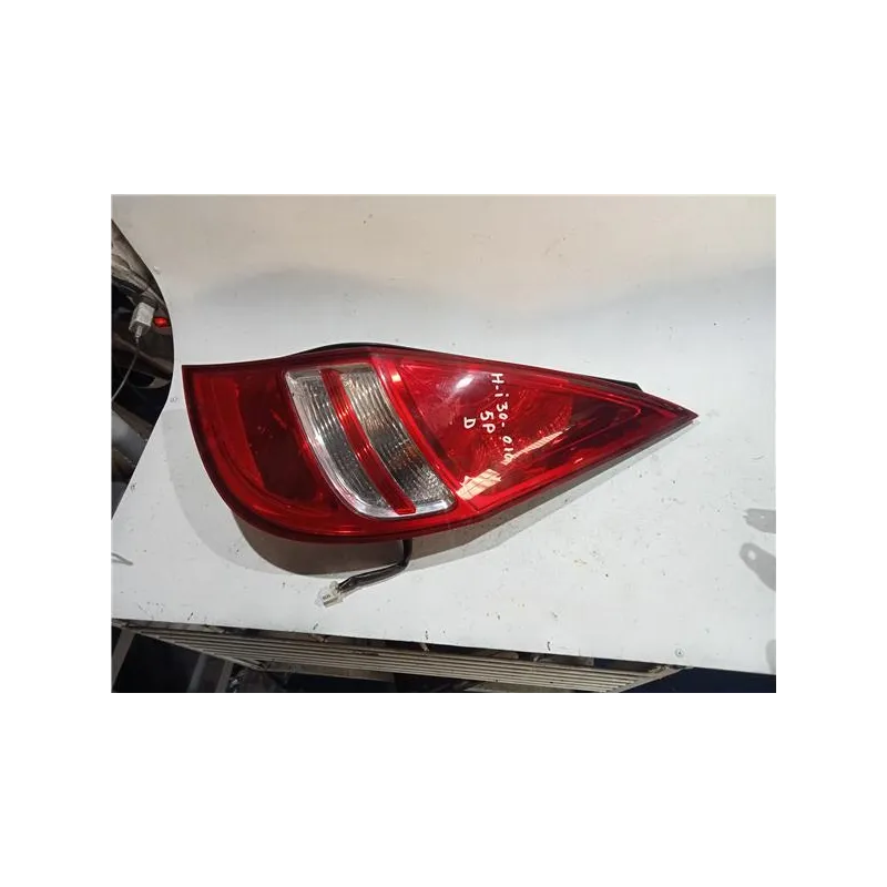 Recambio de piloto trasero derecho para hyundai i30 (fd)(06.2007) 1.6 crdi referencia OEM IAM 924022R0  