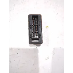 Recambio de rele para peugeot 106 i (1a, 1c) 1.1 referencia OEM IAM 9619696580  