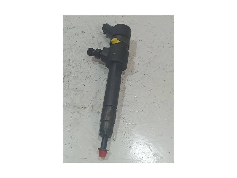 Recambio de inyector para opel vectra c berlina (2002) 2.2 dti 16v referencia OEM IAM 0445110165  