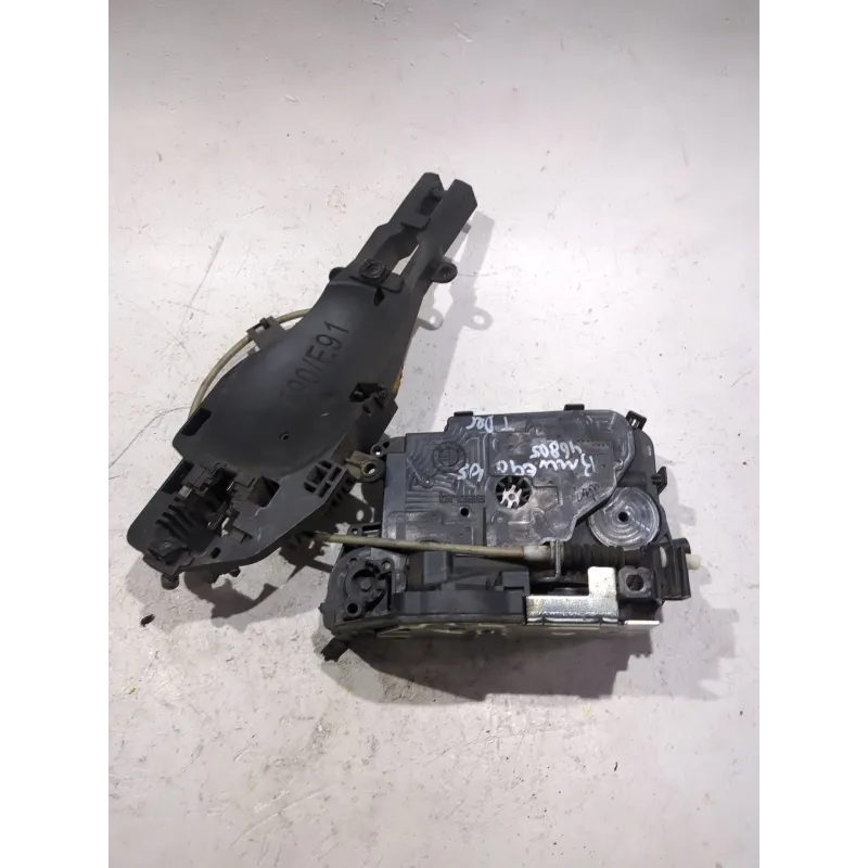 Recambio de cerradura puerta trasera derecha para bmw 3 (e90) 320 d referencia OEM IAM   