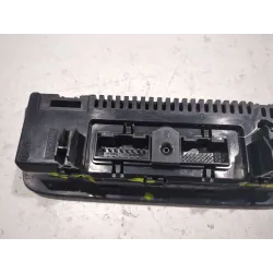 Recambio de mandos climatizador para seat ibiza berlina (6j5)(06.2008) 1.9 tdi referencia OEM IAM 6J0820043A  