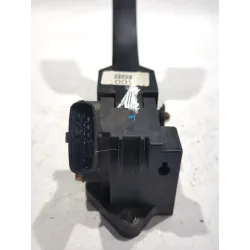 Recambio de potenciometro pedal gas para kia sorento i (jc) 2.5 crdi referencia OEM IAM 351904X600  