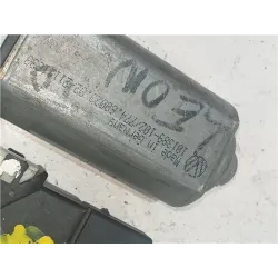 Recambio de motor elevalunas trasero derecho para seat leon (1m1)(11.1999) tdi referencia OEM IAM 9776105406301  