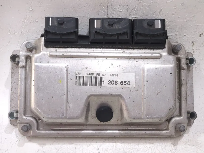 Recambio de centralita inyeccion para peugeot 106 (s2)(04.1996) 1.1 i referencia OEM IAM 0261206246 9637838780  